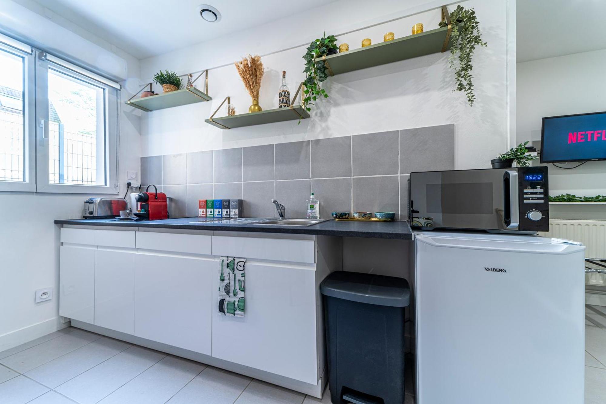 Апартаменты Le Cosy - Free Parking - Proche Gares Lille - Netflix - Wifi Мон-ан-Барёль Экстерьер фото
